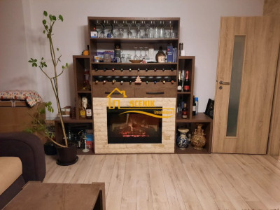 DEMISOL, APARTAMENT CU DOUA CAMERE, LOC E PARCARE, MOBILAT SI UTILAT