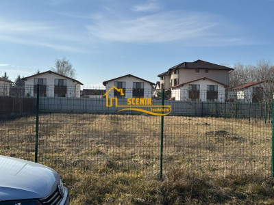Stupini, teren intravilan, intre case, imprejmuit, cu utilitati, 652 mp