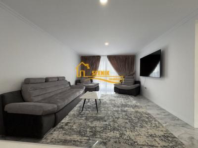 Sanpetru, casa de inchiriat P + E, gama premium, totul nou, prima inchiriere