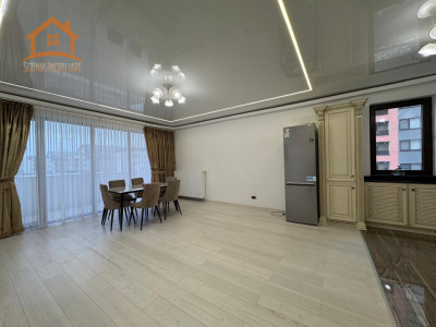 Isaran, ap. cu 4 camere, parter inalt, ideal transformare in spatiu comercial