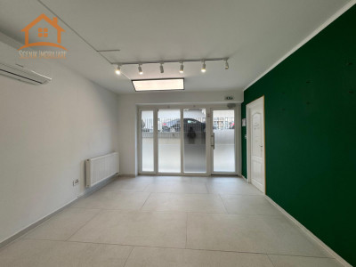 Spatiu comercial de inchiriat in Coresi Avantgarden - Kasper