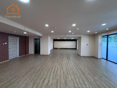 Spatiu comercial de inchiriat, 98 mp, zona Mall Coresi, Urban Pentha 