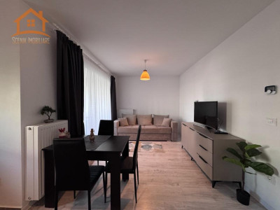 Coresi Avantgarden, de inchiriat apartament cu doua camere - open space 